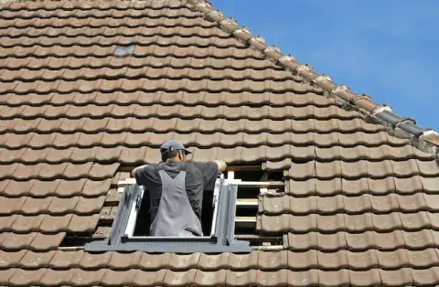 Pose de velux - Pont-Sainte-Marie